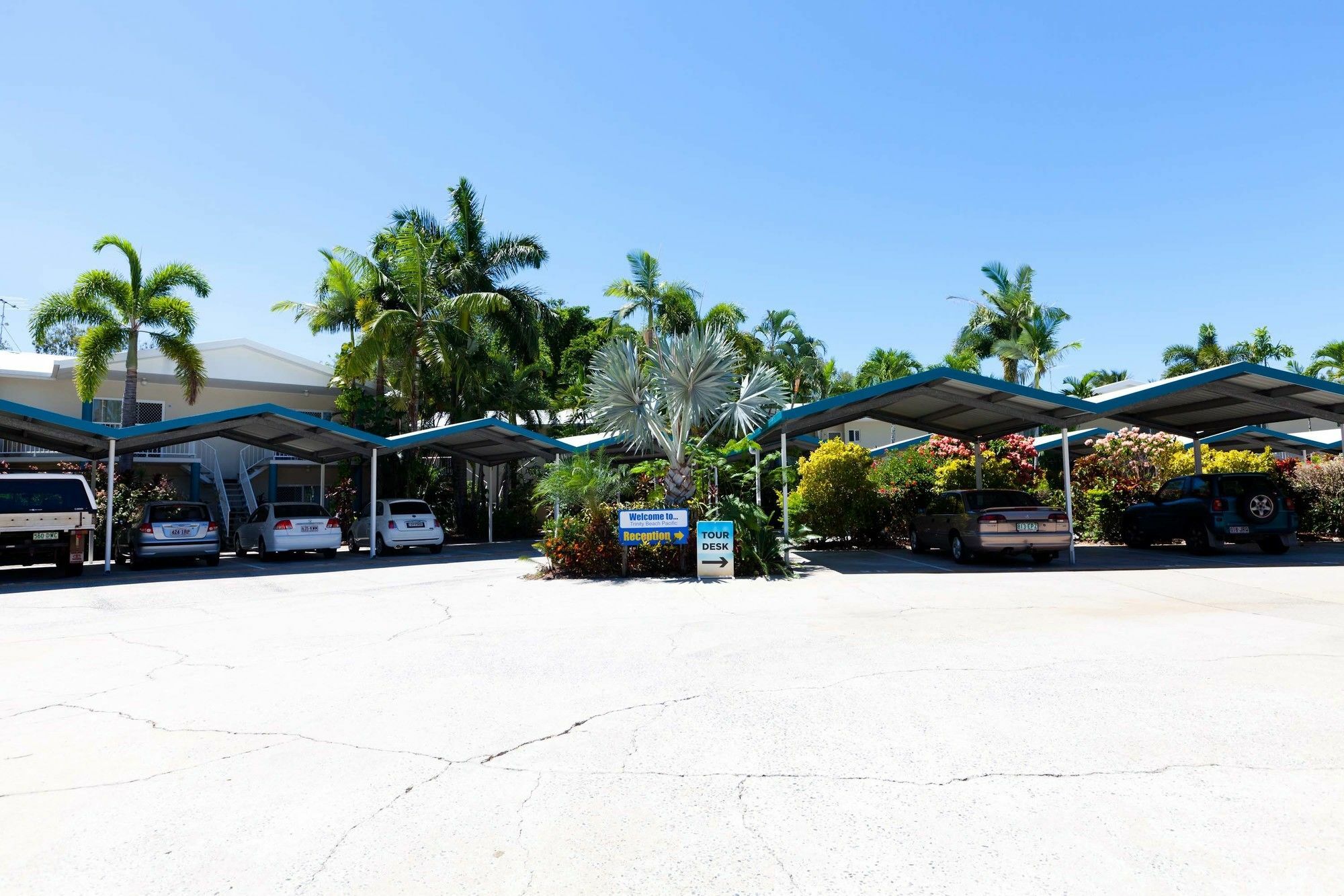 Trinity Beach Pacific Exterior photo